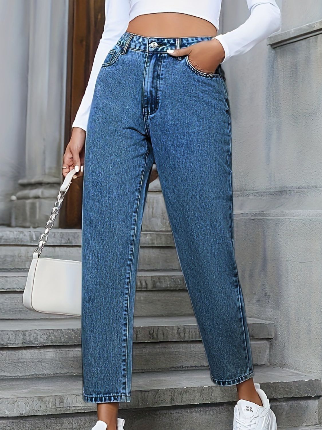 Pocketed Straight Leg Jeans - Medium / XS