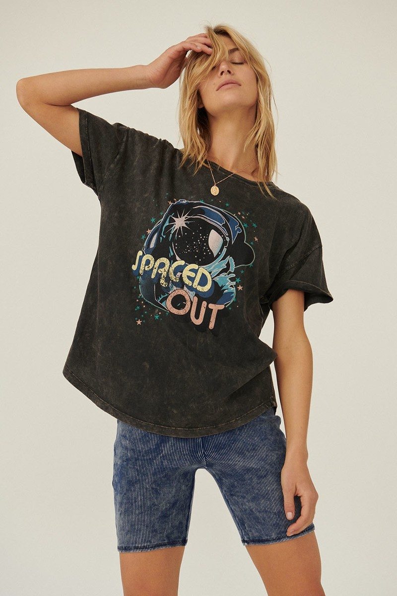 Mineral Washed Graphic T-shirt W/ Astronaut Graphic