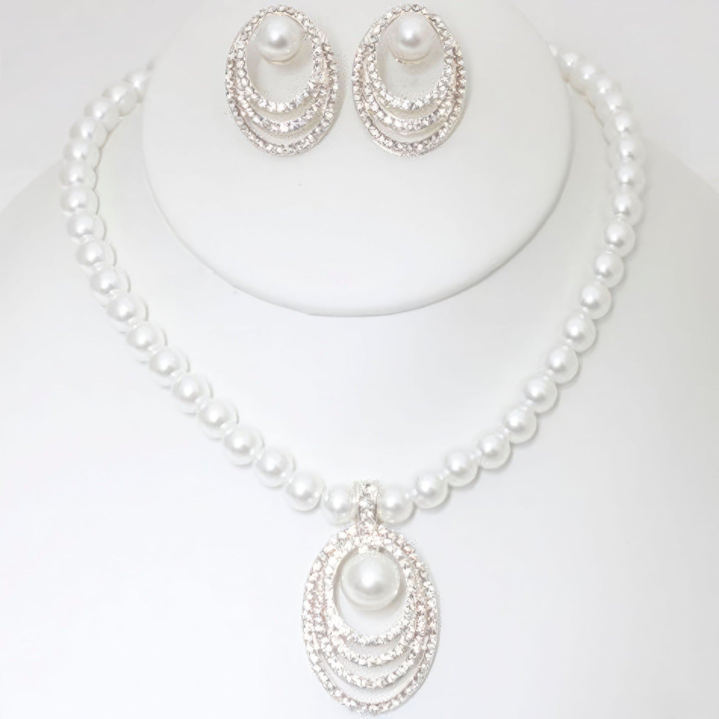 Rhinestone Pearl Necklace And Earring Set - White